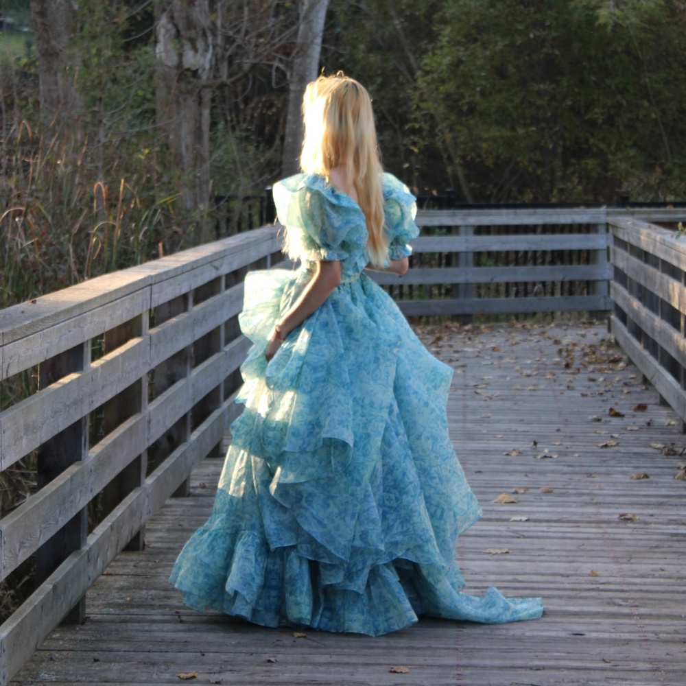 Selkie “The Porcelain In Bloom Bridal Gown”